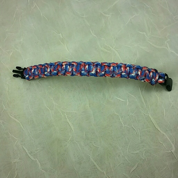 Patriotic Red White Blue Paracord Survival Bracelet 8.5" Outdoor Camping Gear - Picture 7 of 7